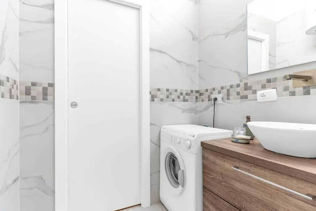 Appartamento X4-Self Check-In-M2 Famagosta-Ac Μιλάνο